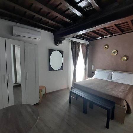 Ferienwohnung Viccinella House Capranica Exterior foto